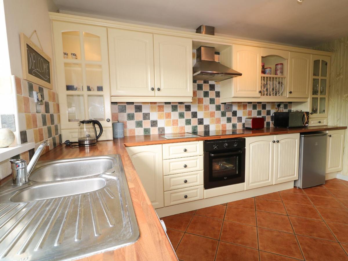 Hazel Cottage Portrush Bagian luar foto