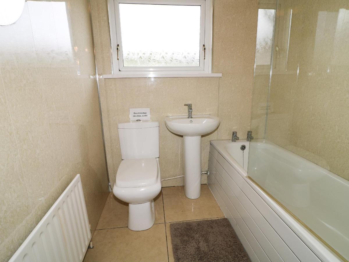 Hazel Cottage Portrush Bagian luar foto