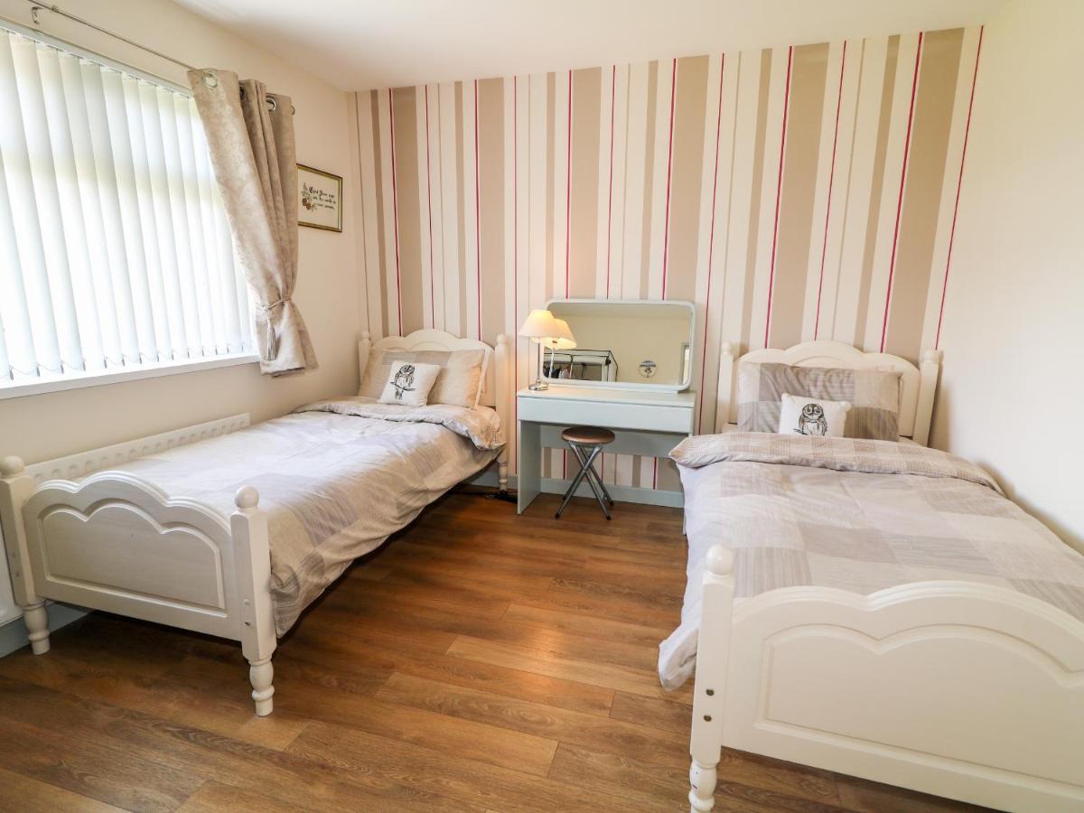 Hazel Cottage Portrush Bagian luar foto