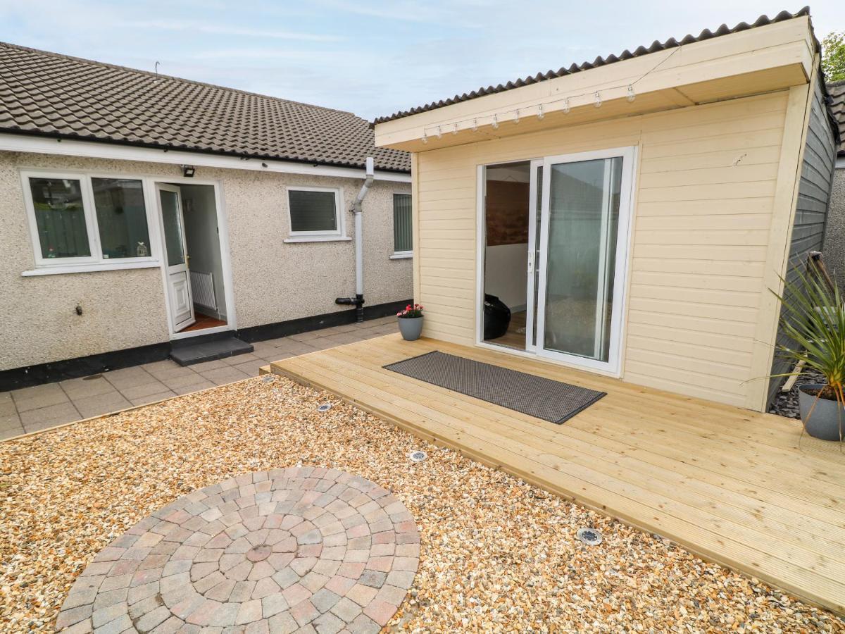 Hazel Cottage Portrush Bagian luar foto